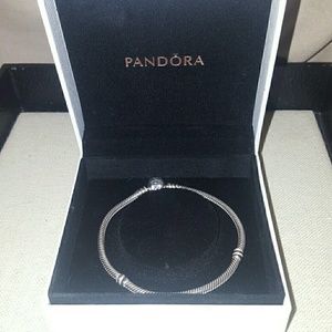 Pandora